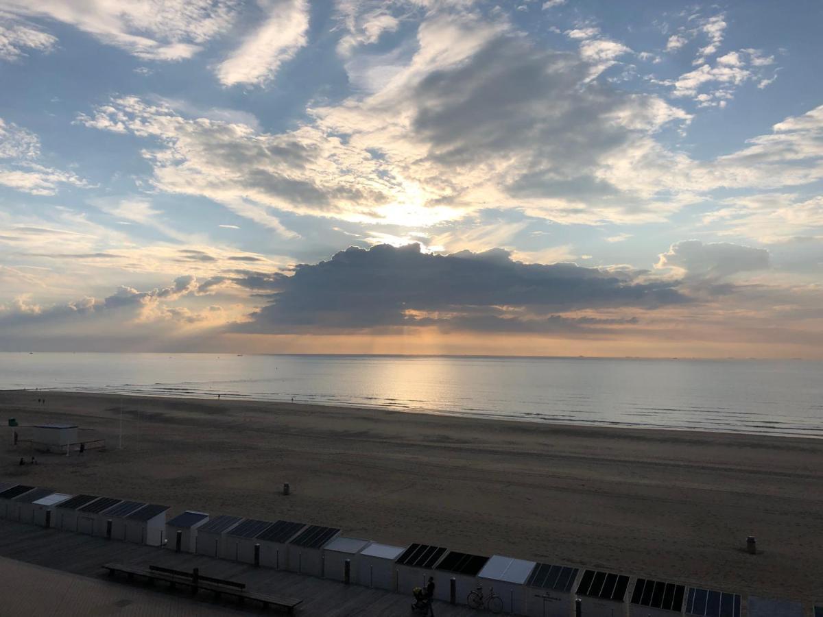 Luxe App - Zeedijk Mariakerke - Prachtig Zeezicht Apartamento Ostende Exterior foto